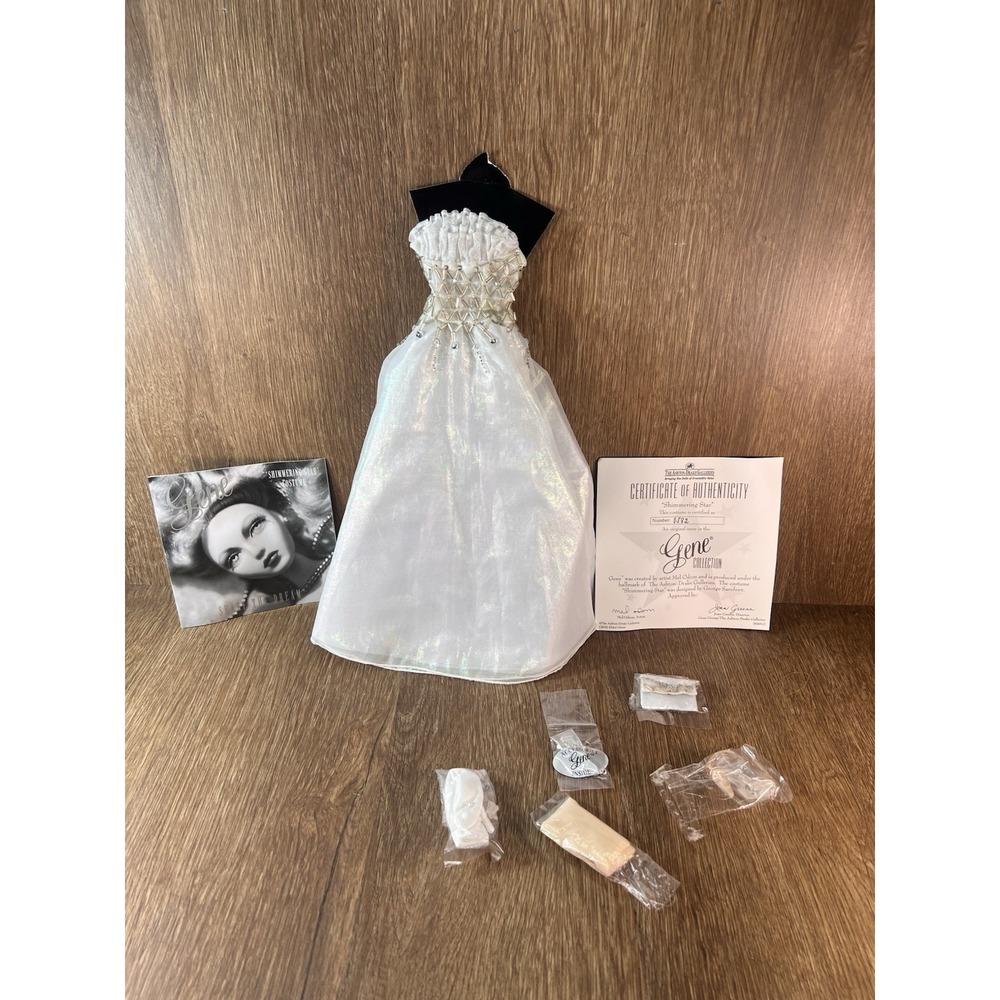Ashton-Drake Gene Marshall Shimmering Star Costume Set COA Mel Odom 38269-CT